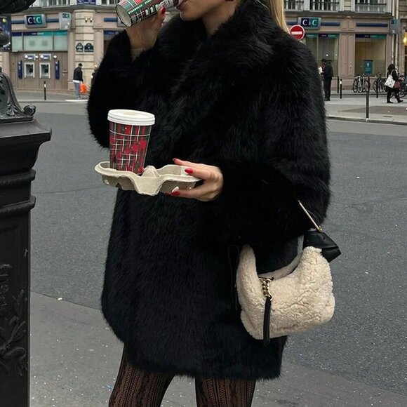 Black Casual Women's Faux Fur Coat